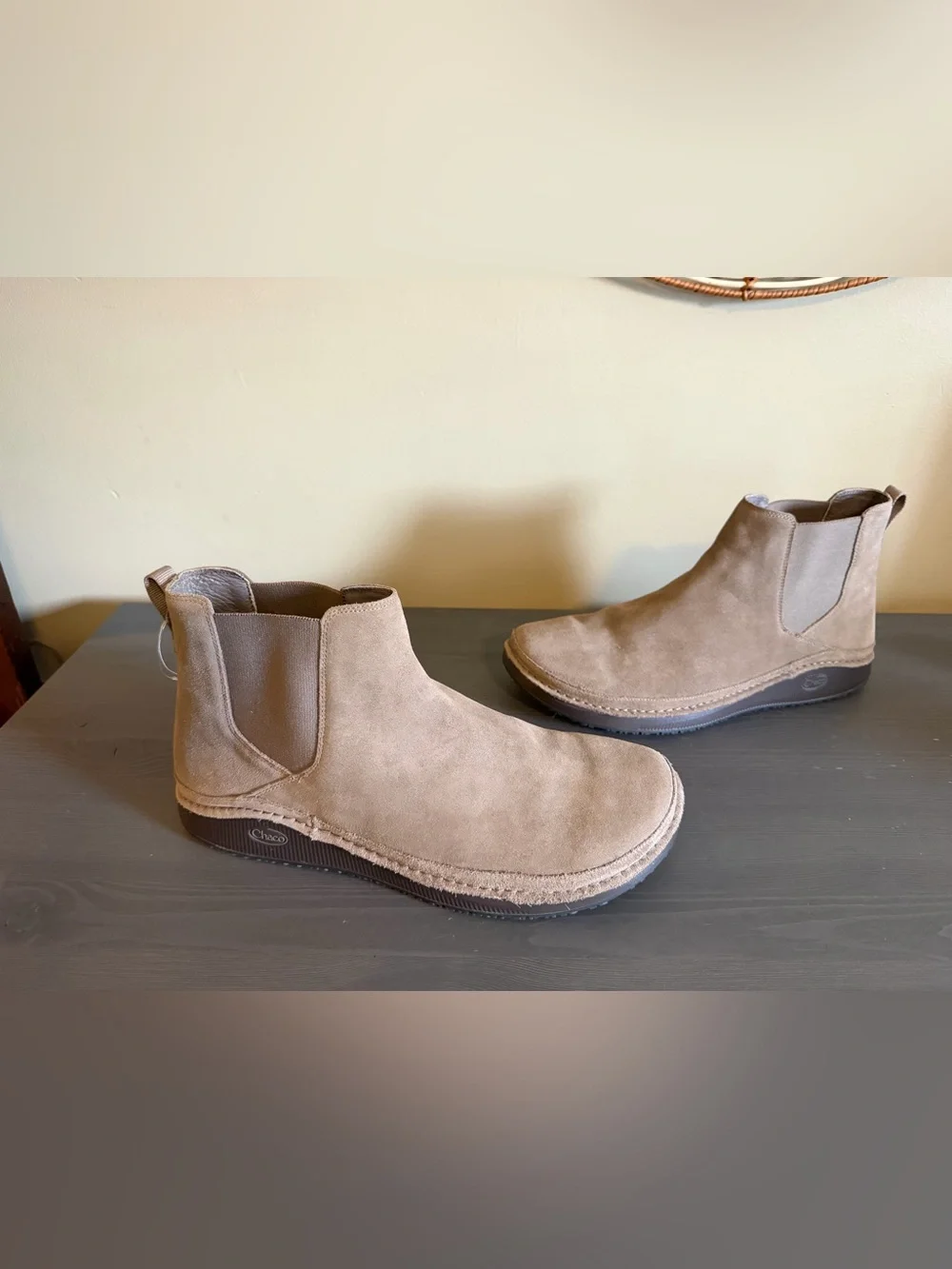 Chaco Paonia Men's Suede Chelsea Boots NEW